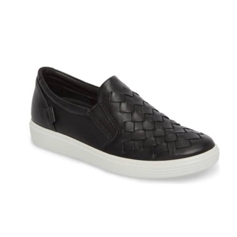 VGUC- ECCO ‘Soft 7 Woven’ Leather Slip On Sneakers